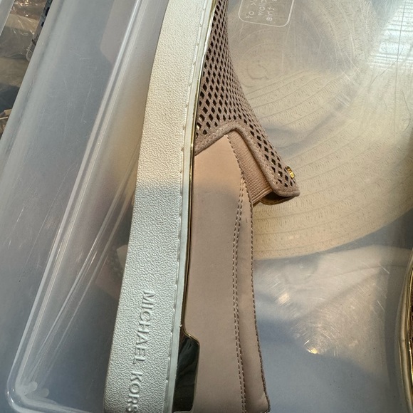 New MK Keaton rose gold slip on fashion sneakers - Picture 5 of 5